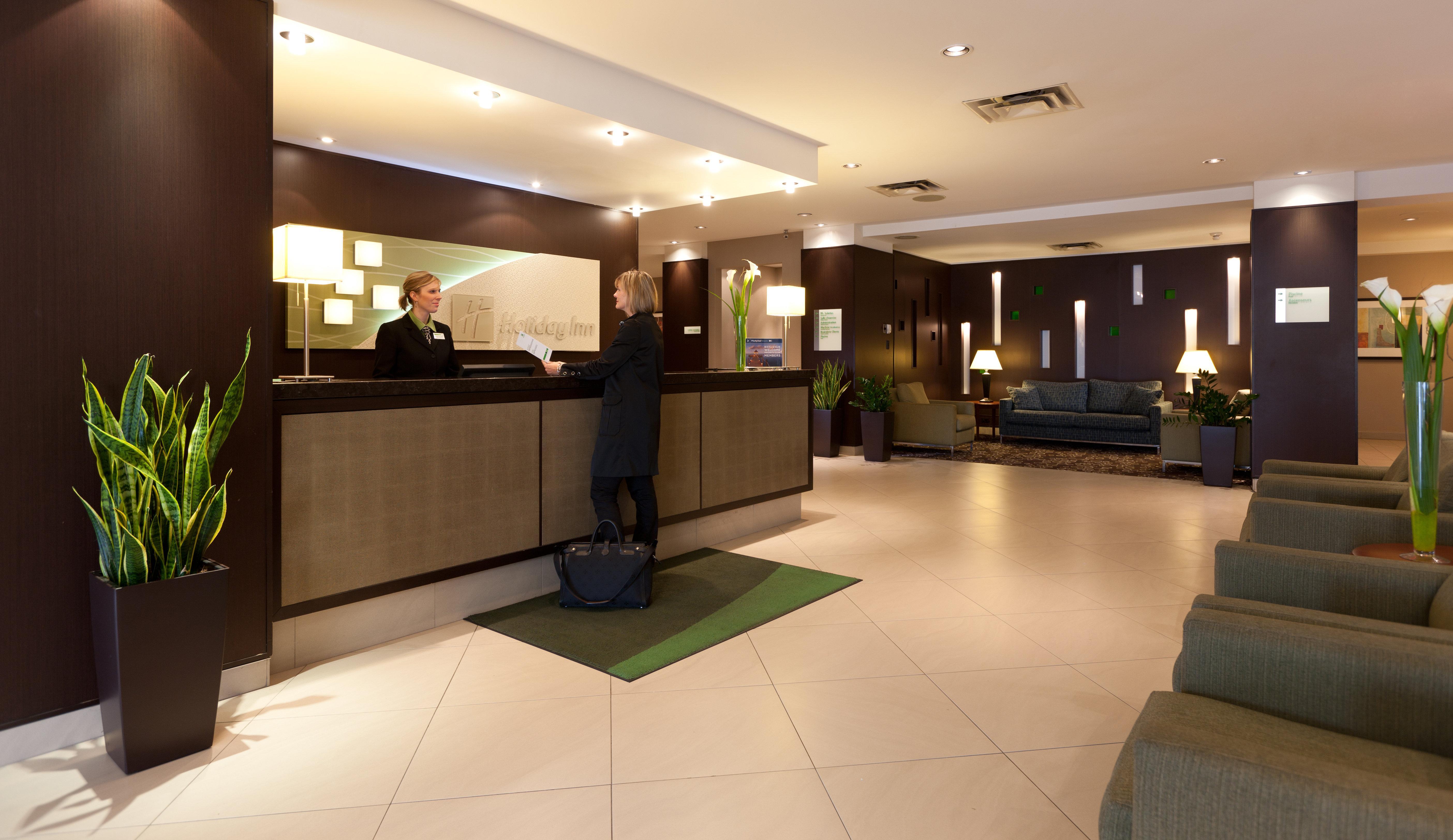 Holiday Inn Laval Montreal, An Ihg Hotel Dış mekan fotoğraf